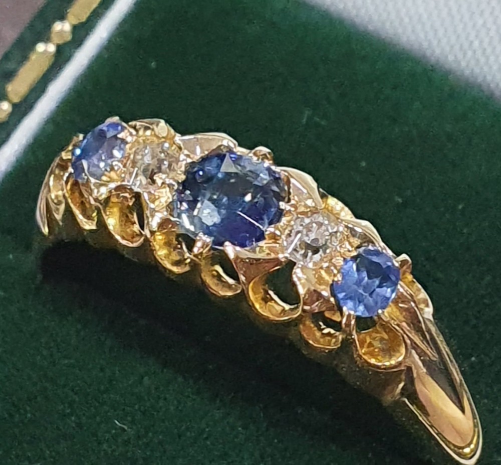 edwardian 033ct sapphire diamond 5 stone 18ct gold ring size p