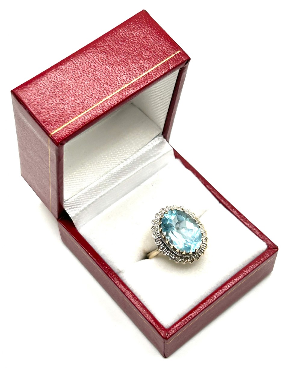 large vintage oval aquamarine diamond halo 9ct gold ring sheffield 1981 m12