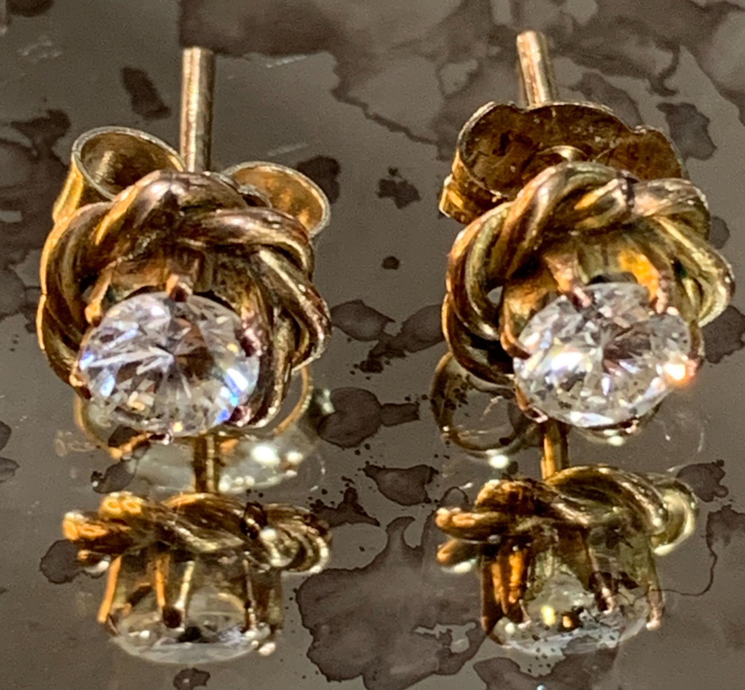 victorian diamond approx 12ct 9ct gold stud earrings