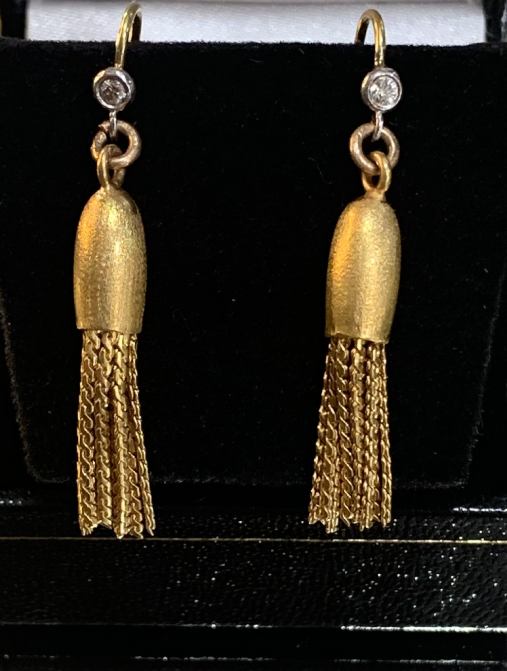 extremely fine art deco 18ct gold diamond tassel earrings c192030's