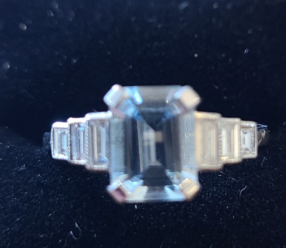 art deco style aquamarine diamond platinum ring